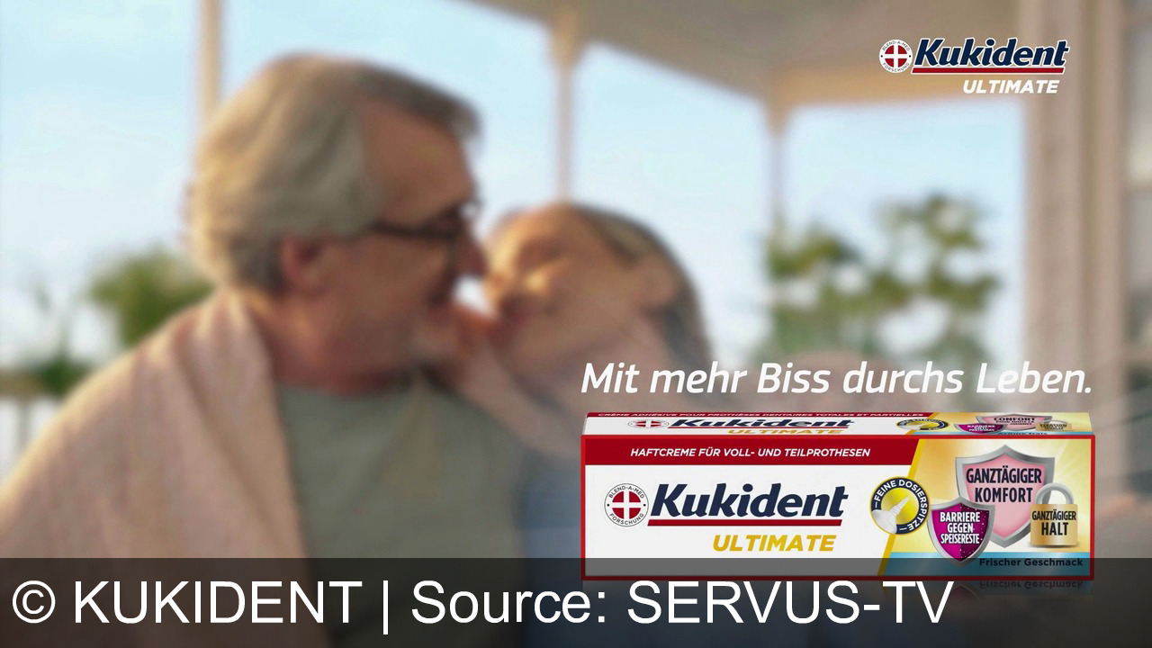 TV Werbung kukident - Es gibt Dinge im Leben, die dich ausmachen. Deine Zahnprothese zählt nicht dazu. Cookie Dent Ultimate schafft eine Barriere gegen Speisereste und sorgt für einen starken Halt. So wie ein komfortables Tragegefühl den ganzen Tag. Cookie Dent. Mit mehr Biss durchs Leben.