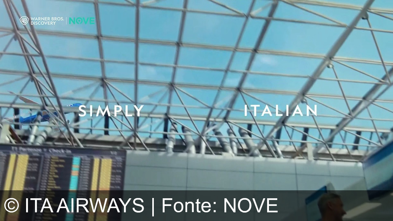 TV Werbung ita airways - ITA Airways e Sharon Stone: un viaggio Simply Italian che unisce l'eccellenza del volo al gusto di Eataly.