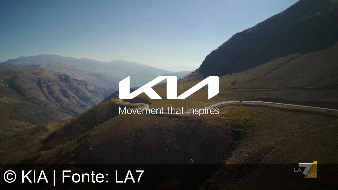 TV Werbung kia - Nuovo Kia Sportage: più spazio, doppio display curvo 12,3”, design raffinato. Tuo da 26.950 € con Scelta Kia. Scoprilo agli Special Days. Kia. Movement that inspires.