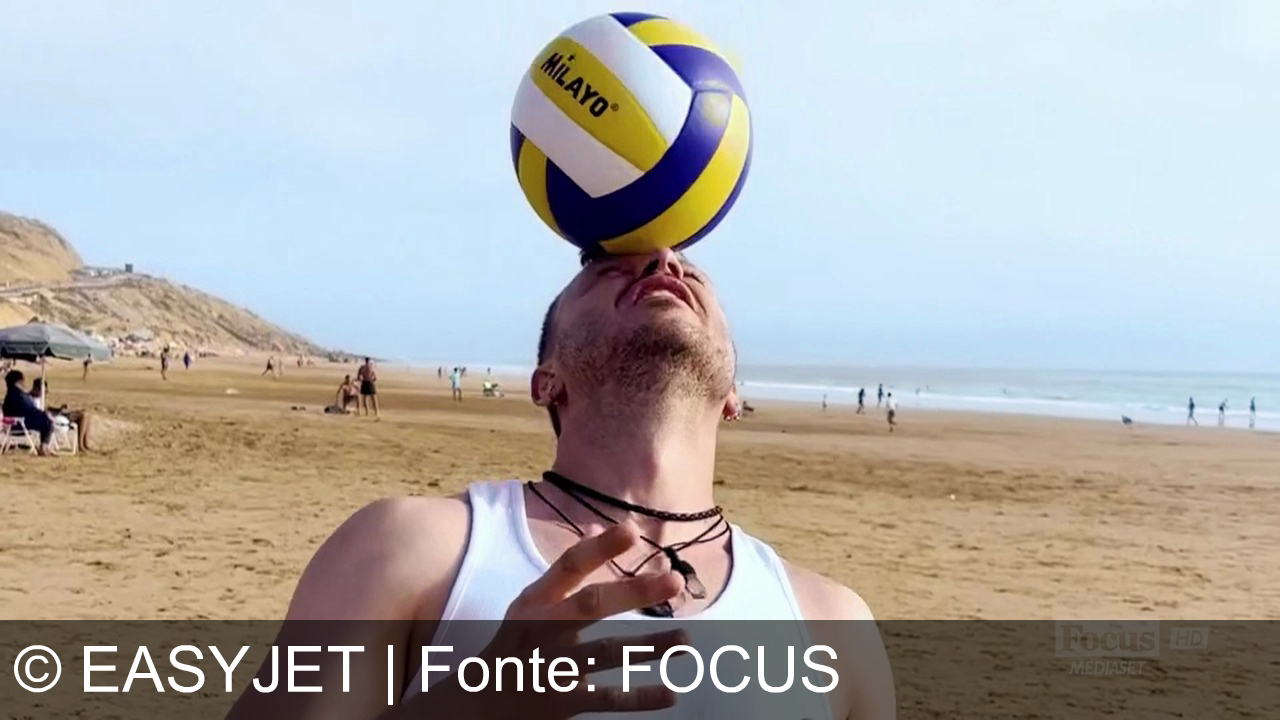 TV Werbung easyjet - Viaggia con easyJet: in primavera vola in Europa e oltre da 29€. Per chi viaggia solo, in coppia o in famiglia. Get out there!