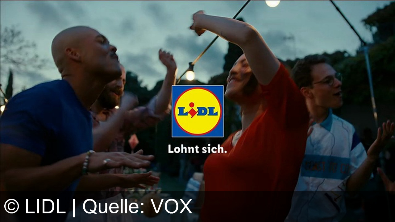 TV Werbung lidl - Coca-Cola-Limonaden, frische Heidelbeeren und mehr – günstig bei Lidl shoppen, genießen und tanzen! Lidl lohnt sich – beste Qualität, kleinster Preis.