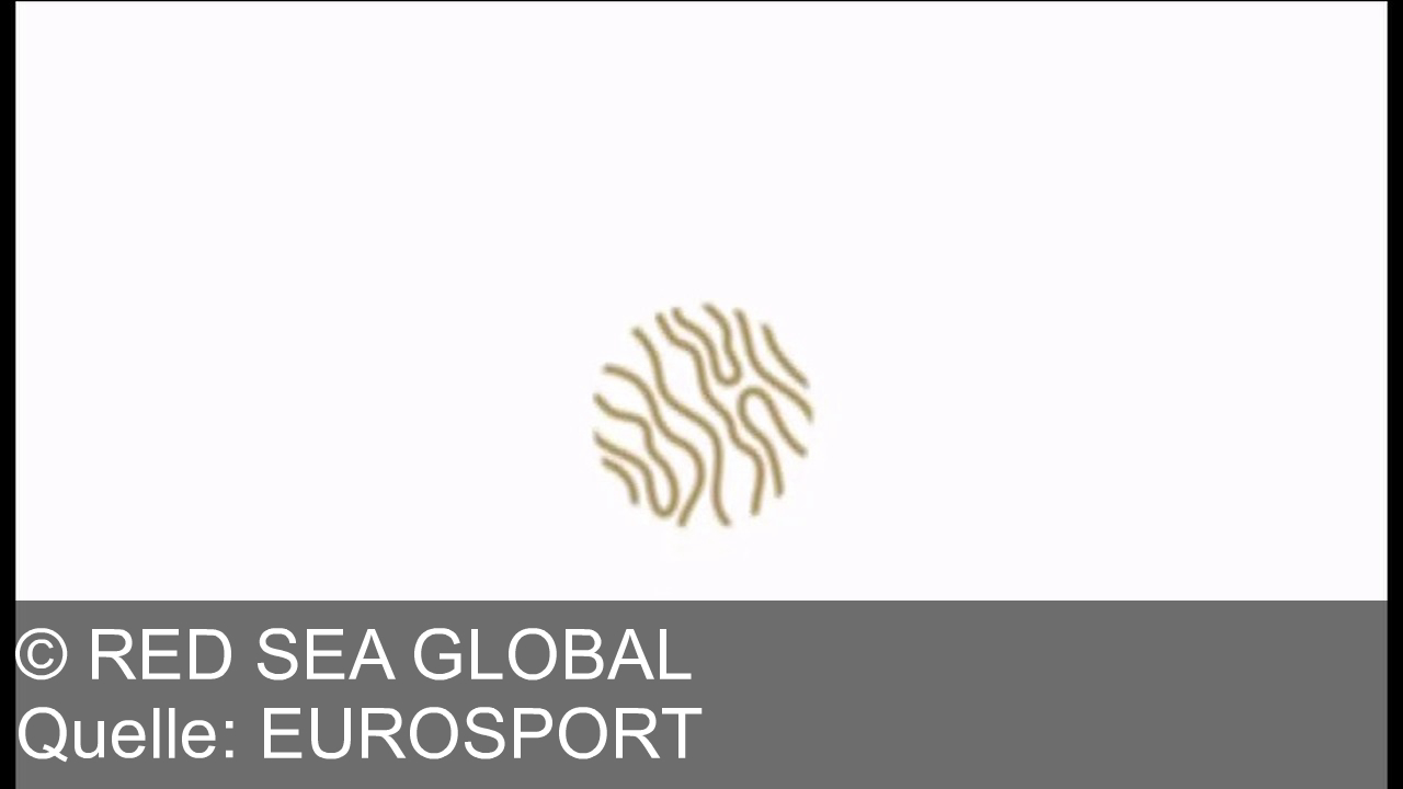 TV Werbung red sea global - Schütze die Zukunft mit Mangroven: Gemeinsam für Umwelt und Menschheit. Entdecke die Kraft der Natur mit Red Sea Global – für eine grünere Welt! Mangrove trees fix CO2 more than any plants, giving a lot of benefit for nature and also for humanity. We produce the mangrove in the intertidal zone. This production gives strength for the plant. It's ready to go. We are educating the people to keep this environment safe, and this is the kind of relation we love.