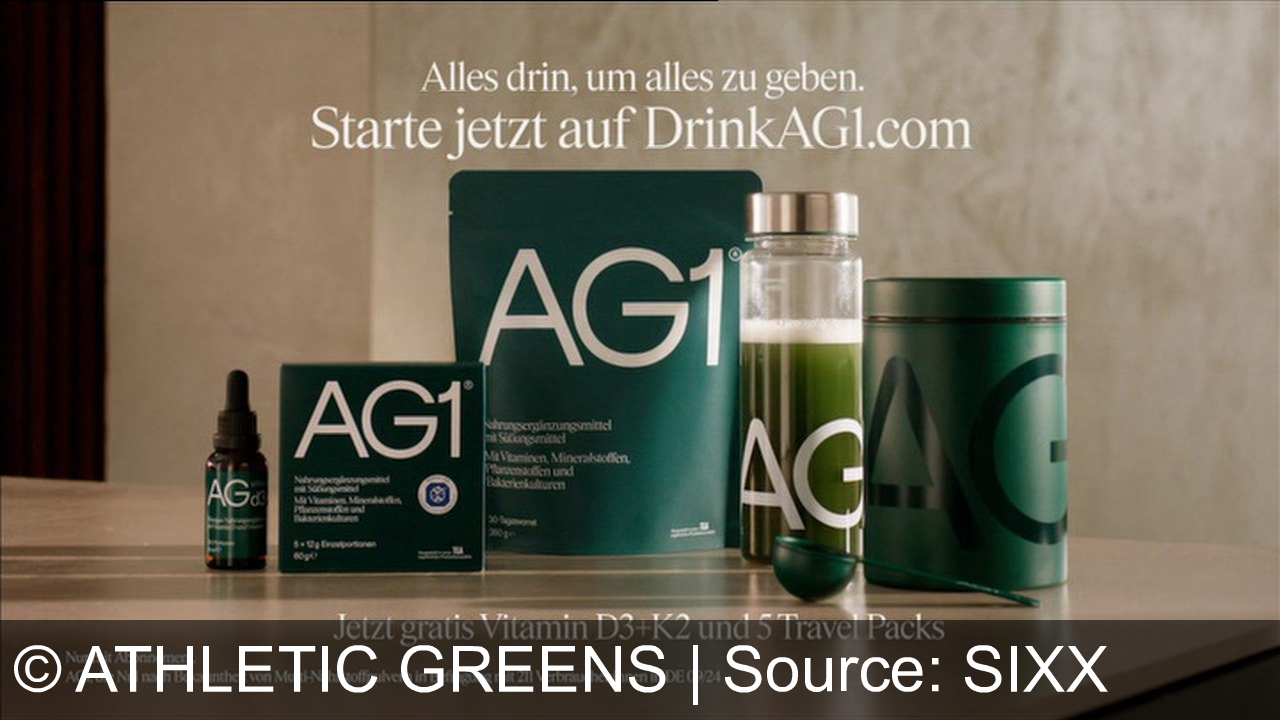 TV Werbung athletic greens - AG1: Dein täglicher, wissenschaftlich entwickelter Nährstoffboost für mehr Energie und Fokus. Starte jetzt auf drinkag1.com und sichere dir gratis Vitamin D3+K2 und 5 Travel Packs. Alles drin, um alles zu geben!