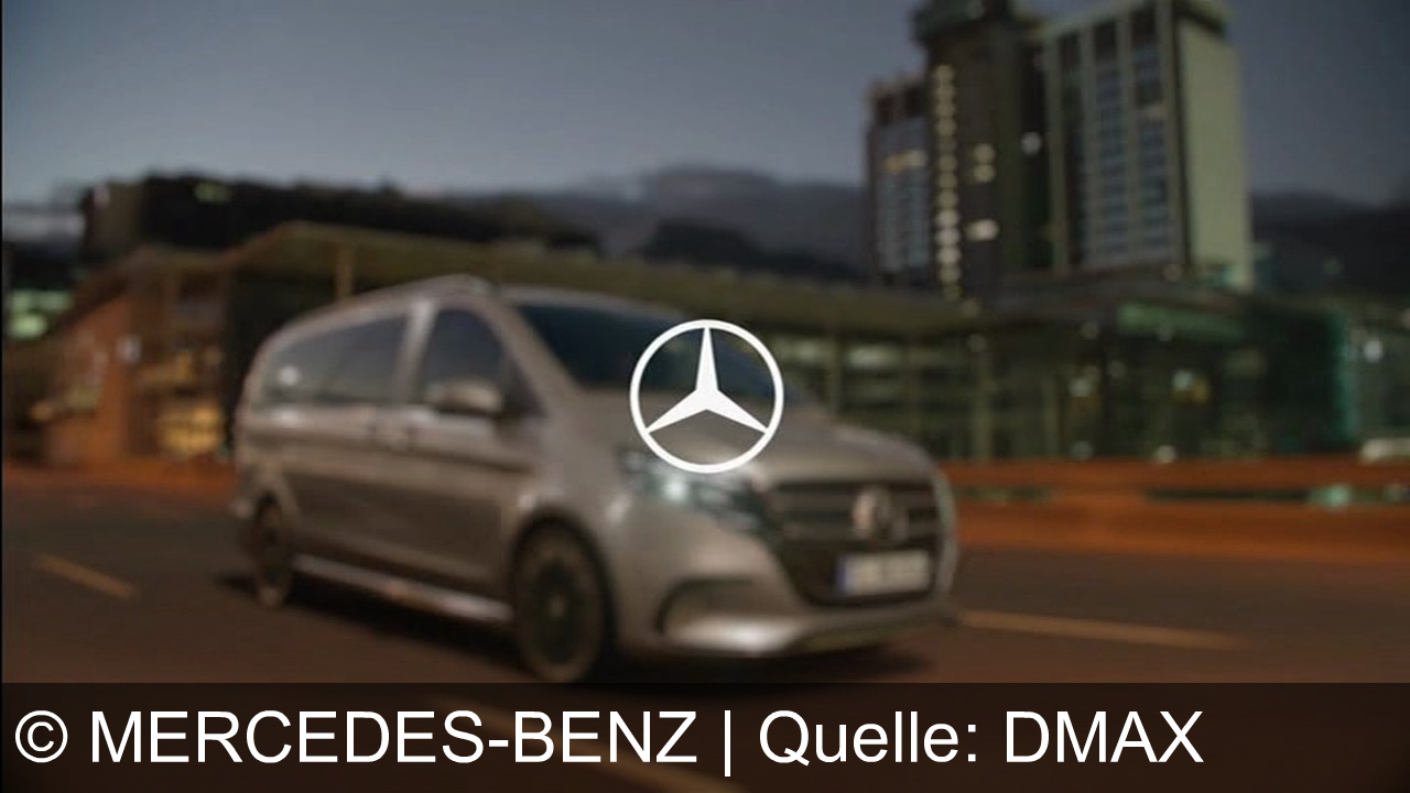 TV Werbung mercedes-benz - Zwei Jahre voller unvergesslicher Fahrten – Tag und Nacht, Sonne oder Schnee. 17.520 Stunden, die sich lohnen: im neuen Mercedes-Benz.