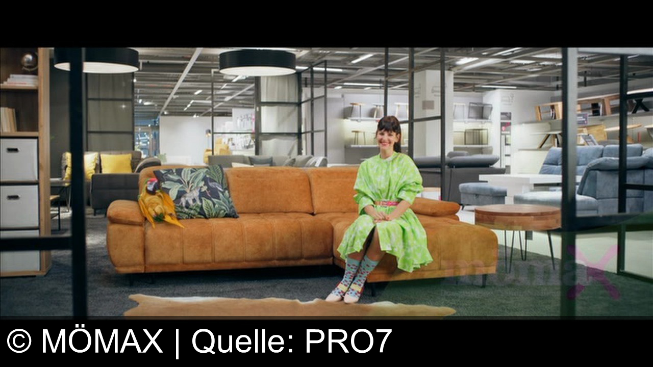 TV Werbung mömax - Entdecke bei Mömax das trendige X-Sofa, stylische Bettwäsche und gemütliche Boxspringbetten zum unschlagbaren Preis – Mömax, das günstige Trendmöbelhaus!