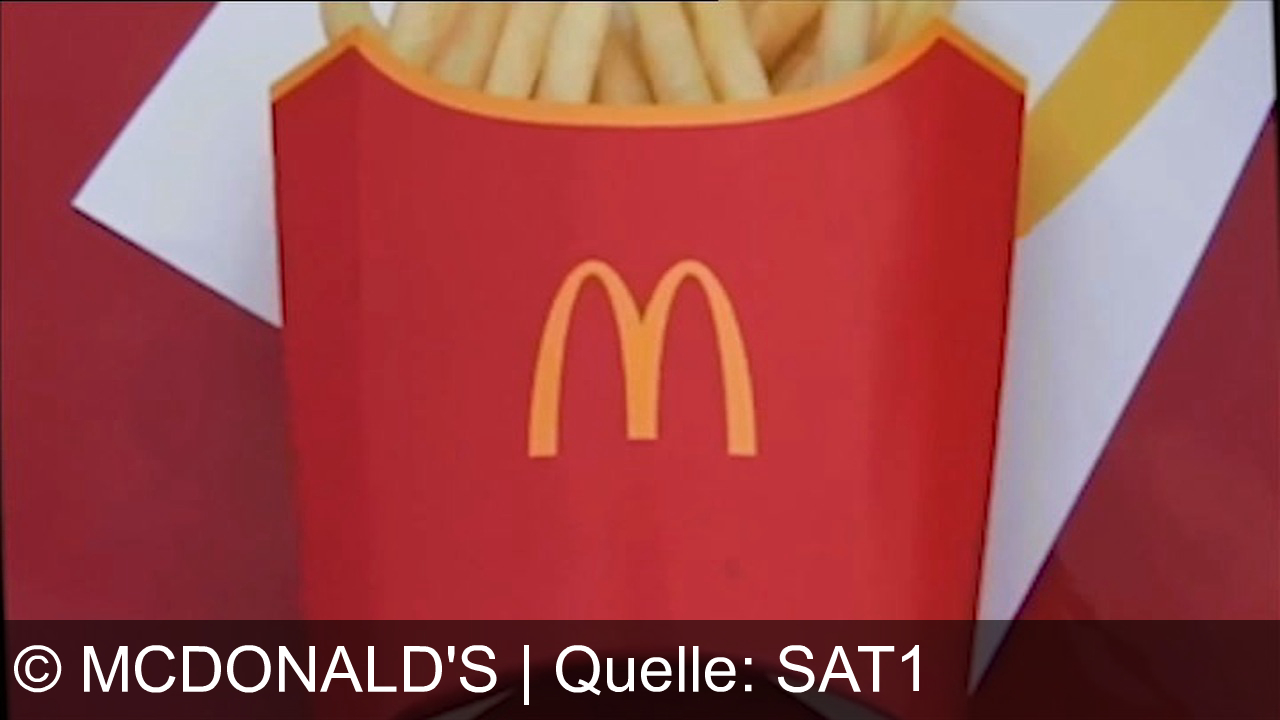 TV Werbung mcdonald's - McDonald’s Deutschlandburger & Crispy Chicken Dog – für kurze Zeit. Fußball-Fieber am Kiez, lecker Burger-Box am Strand. Alle sind dabei. Ich liebe es.