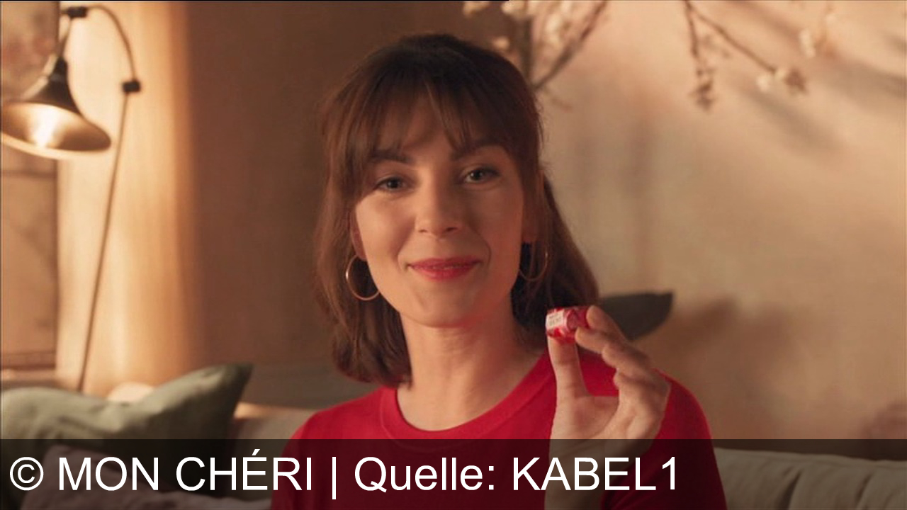TV Werbung mon chéri - Mon Cheri – knackige Schokolade, Kirsche und feiner Likör. Nicht everybody’s Cheri, aber Mon Cheri. Finde heraus, ob’s deins ist!