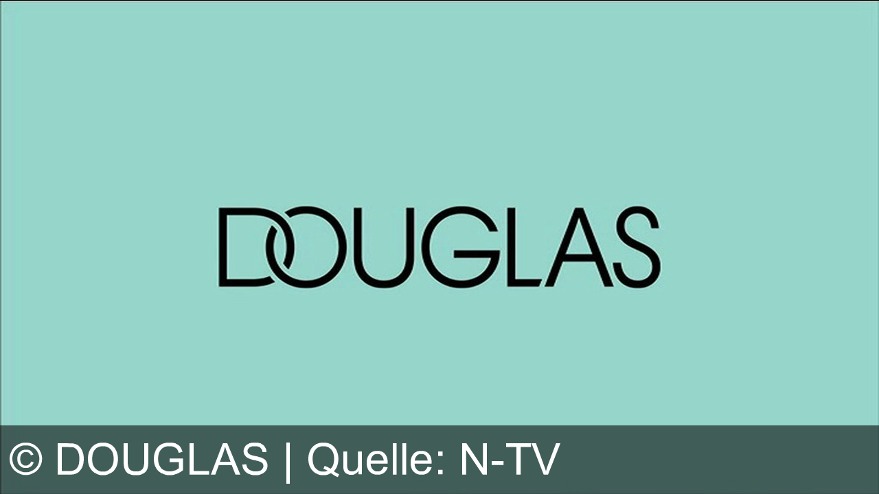 TV Werbung douglas - Douglas – entdecke echte Die-Willig-Geschenke und Glitzer-Momente zu Weihnachten. Für dich, für mich, für uns. Willkommen zu beautiful – im Store, online und in der App.