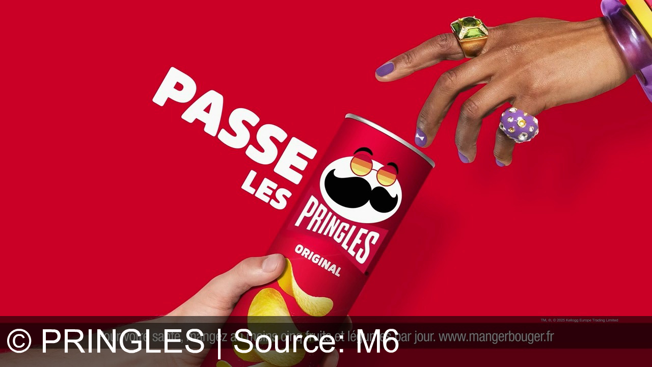 TV Werbung pringles - Passe les Pringles Original – l’instant convivial entre amis, dans un salon chaleureux. Le goût croustillant qui rassemble.