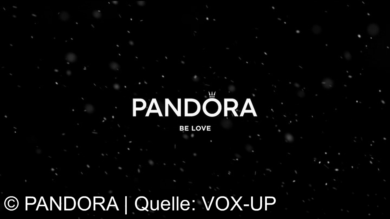 TV Werbung pandora - Bis zum Mond und zurück: Pandora Schmuck für die, die du liebst. #BeLove